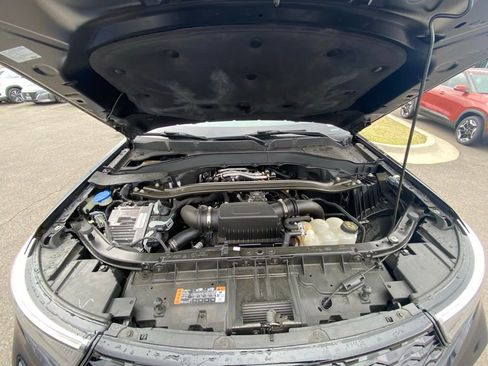 Used 2022 Ford Explorer ST w/ ST High-Performance Pack AWD/4WD image 31