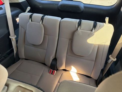 Used 2021 Ford Explorer 4WD image 13