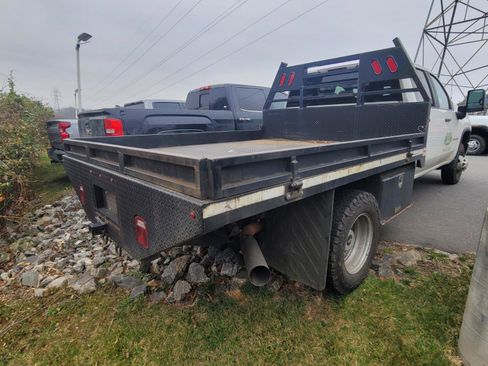 Used 2020 Chevrolet Silverado 3500 W/T w/ WT Convenience Package image 6