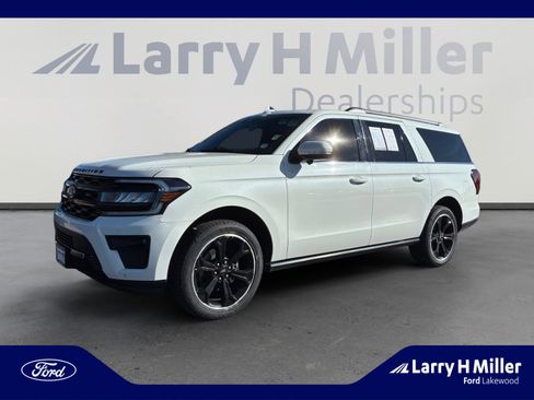 Used 2022 Ford Expedition Max Limited image 1
