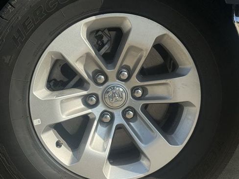 Used 2024 RAM 1500 Laramie RWD image 9