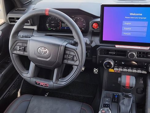 Used 2025 Toyota Tacoma TRD Pro image 5