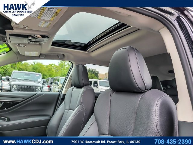 Used 2025 Subaru Outback Limited AWD/4WD image 10