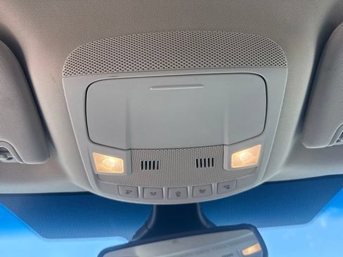 Used 2023 Ford Edge Titanium AWD/4WD image 35