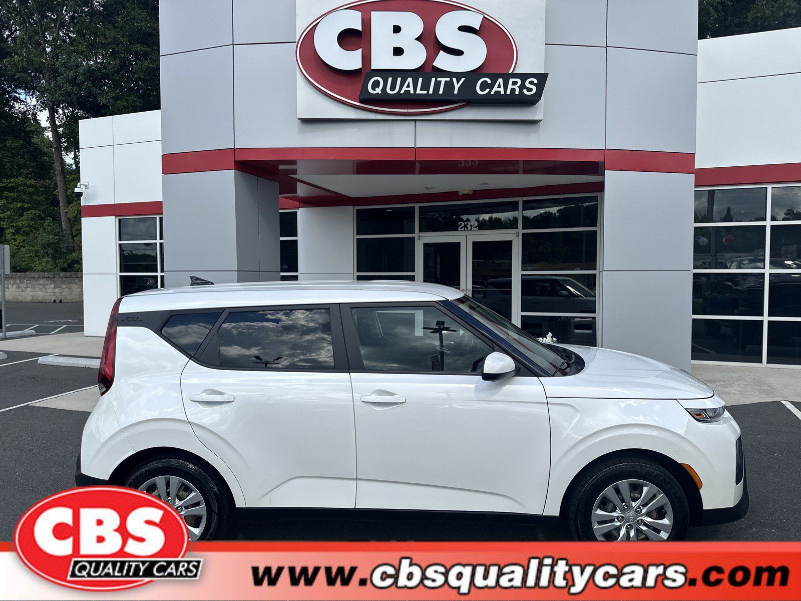 Used 2021 Kia Soul LX FWD image 1