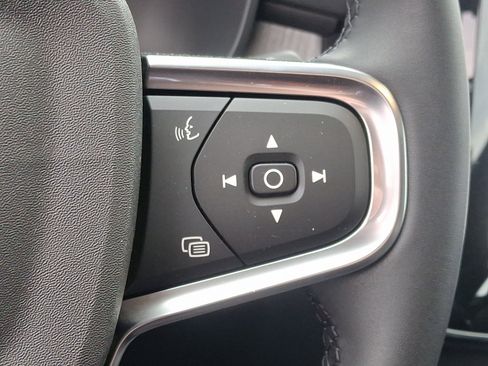 New 2025 Volvo XC40 B5 Plus w/ Protection Package Premier image 16