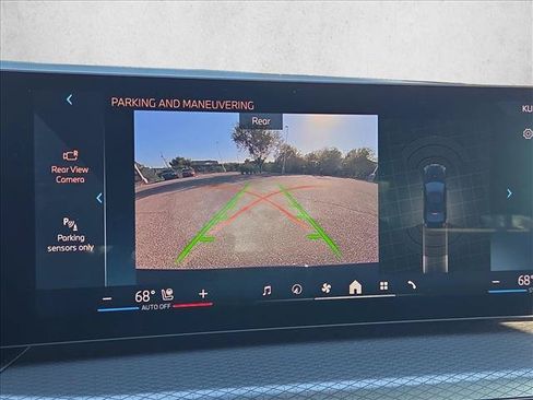 Certified 2025 BMW 330i Sedan w/ Convenience Package RWD image 18