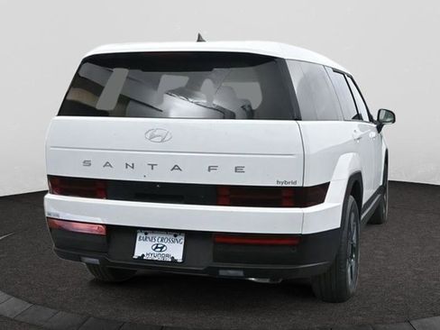 Used 2026 Hyundai Santa Fe SE image 6