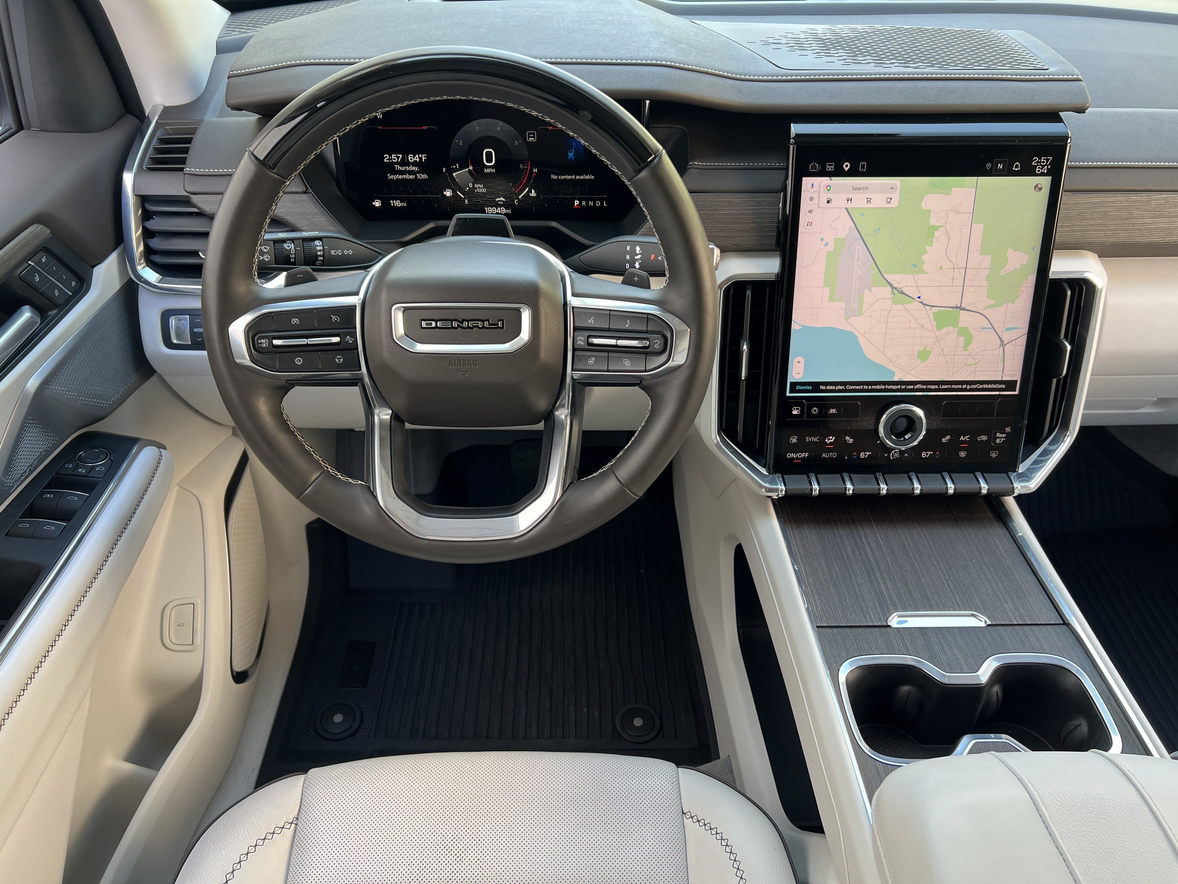 Used 2024 GMC Acadia Denali w/ Super Cruise Package FWD image 34