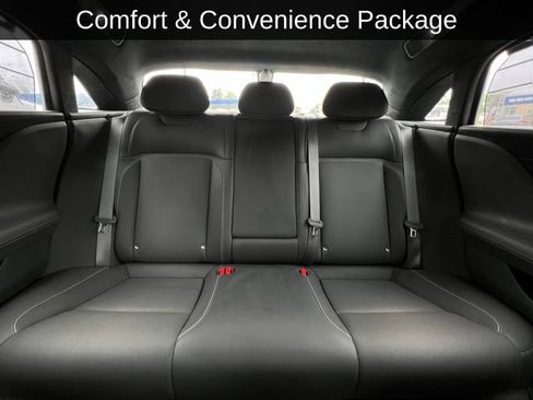 Used 2024 Lucid Air Touring AWD/4WD image 3