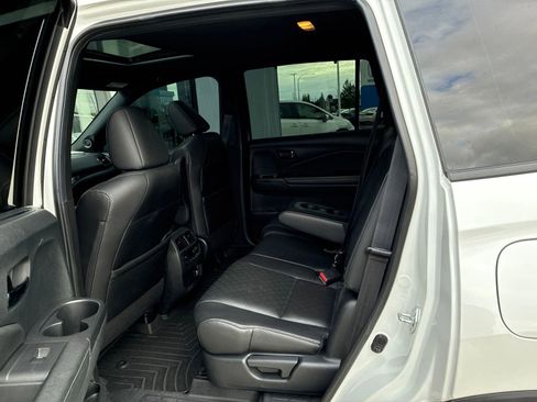 Used 2022 Honda Passport Elite image 12