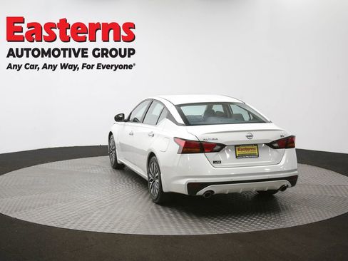 Used 2024 Nissan Altima 2.5 SV w/ SV Premium Package image 66