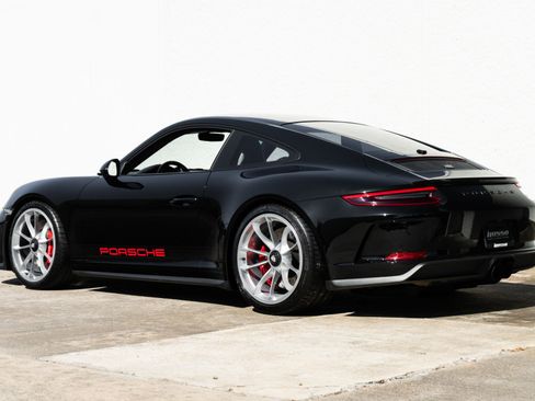 Used 2018 Porsche 911 GT3 RWD image 4