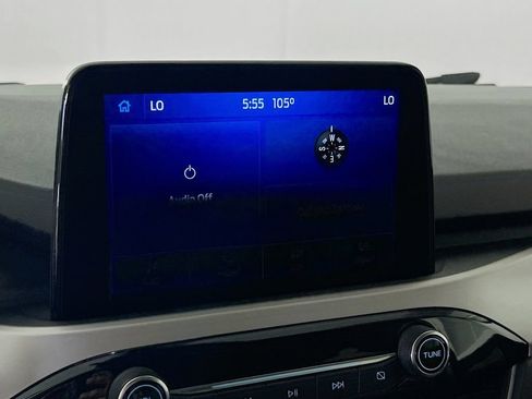 Used 2022 Ford Escape SE w/ SE Sport Appearance Package FWD image 14