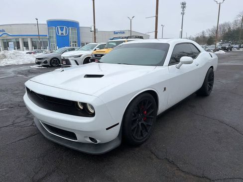 Used 2018 Dodge Challenger R/T Scat Pack w/ Leather Interior Group image 1