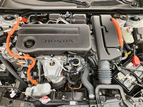 Used 2025 Honda Civic image 30