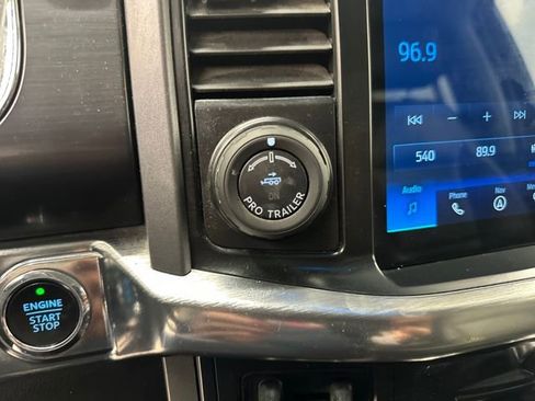 Certified 2022 Ford F150 Lariat image 29