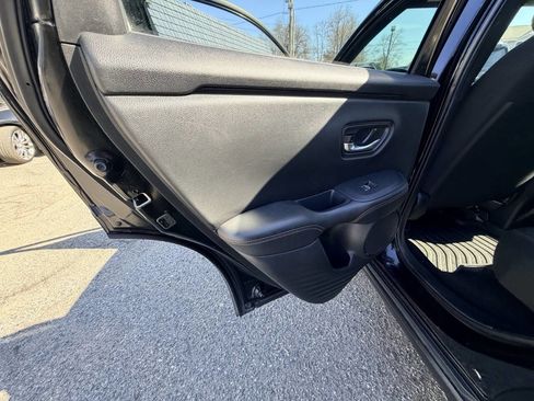 Used 2024 Honda HR-V Sport image 34