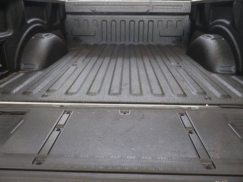 Used 2022 Ford F150 XLT w/ Equipment Group 302A High image 14