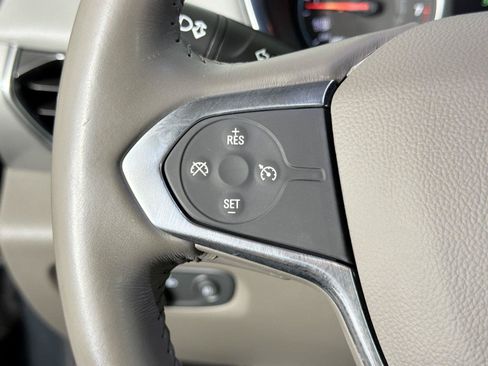Certified 2020 Chevrolet Traverse LT FWD image 25