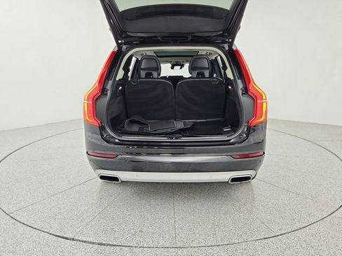 Used 2020 Volvo XC90 T6 Momentum image 19