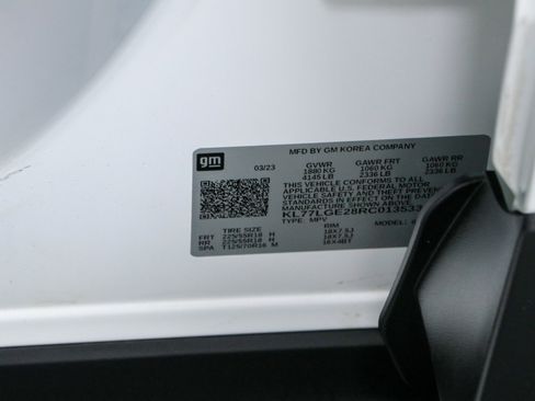 Used 2024 Chevrolet Trax RS w/ Driver Confidence Package FWD image 31