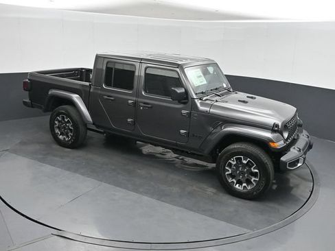 New 2026 Jeep Gladiator Sport AWD/4WD image 28