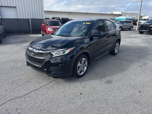 Used 2022 Honda HR-V LX image 5