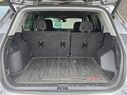 Used 2018 GMC Terrain SLE w/ Driver Convenience Package FWD image 17