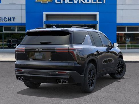 New 2026 Chevrolet Traverse LT w/ Midnight/Sport Edition AWD/4WD image 4
