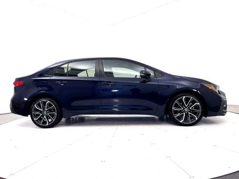 Used 2021 Toyota Corolla SE w/ SE Premium Package FWD image 33