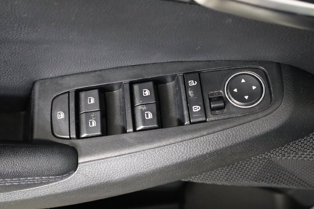 Used 2023 Kia Seltos S FWD image 20