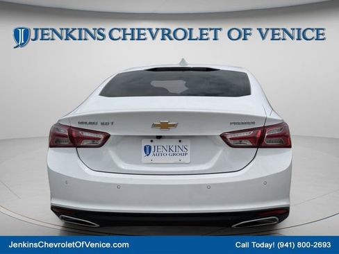 Used 2022 Chevrolet Malibu Premier FWD image 6
