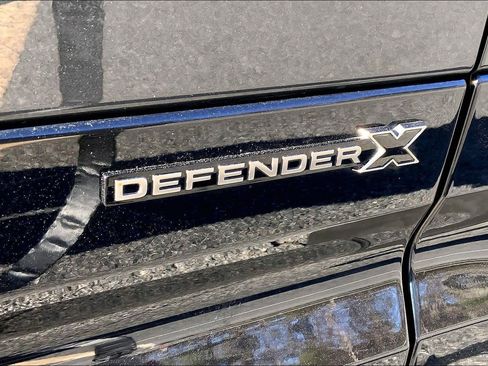 Used 2021 Land Rover Defender 90 X image 9