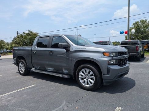 Used 2021 Chevrolet Silverado 1500 Custom AWD/4WD image 3