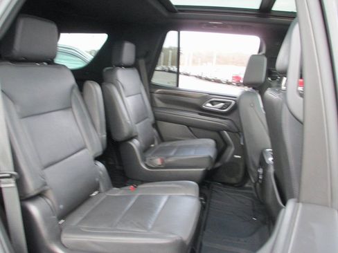 Used 2022 Chevrolet Tahoe Z71 w/ Luxury Package image 24