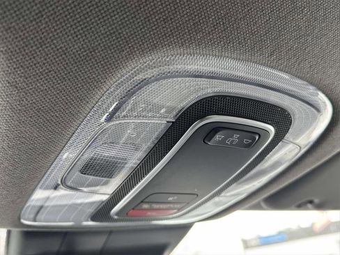 Used 2023 Hyundai Elantra SEL w/ Convenience Package image 29