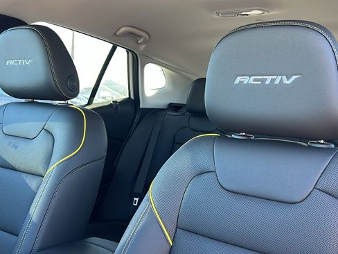 New 2026 Chevrolet Trax ACTIV w/ Driver Confidence Package FWD image 18