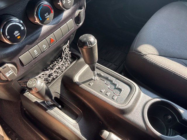 Used 2015 Jeep Wrangler Unlimited Sport AWD/4WD image 18