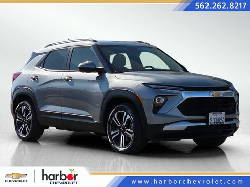 Used 2024 Chevrolet TrailBlazer LT w/ Convenience Package AWD/4WD image 1