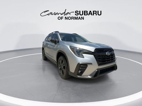 Used 2026 Subaru Ascent Premium AWD/4WD image 2