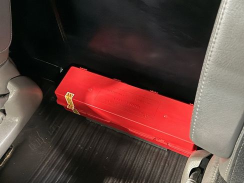 Used 2024 GMC Savana 2500 w/ Driver Convenience Package image 94