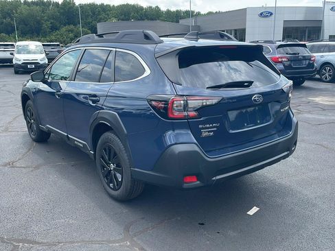Used 2024 Subaru Outback Premium AWD/4WD image 3