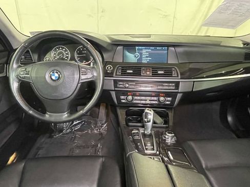 Used 2012 BMW 528i xDrive Sedan AWD/4WD image 25
