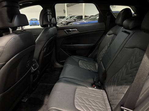 Used 2024 Kia Sportage X-Line w/ X-Line Premium Package image 35