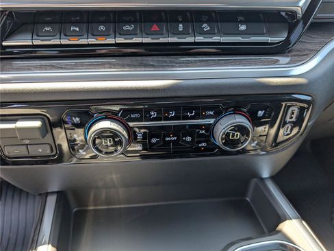 New 2026 Chevrolet Silverado 1500 LTZ w/ LTZ Premium Package AWD/4WD image 20