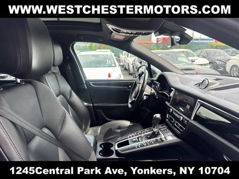 Used 2021 Porsche Macan S AWD/4WD image 16
