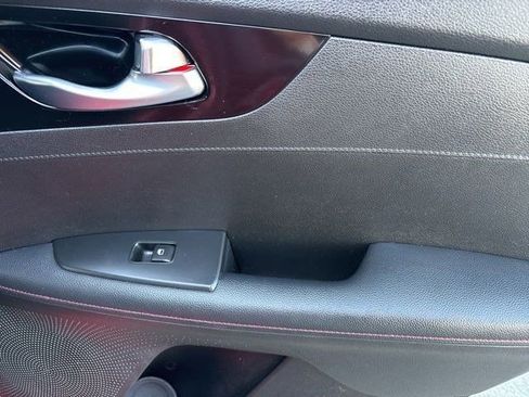 Used 2023 Kia Forte GT image 36