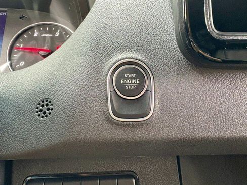 New 2025 Mercedes-Benz Sprinter 2500 image 25