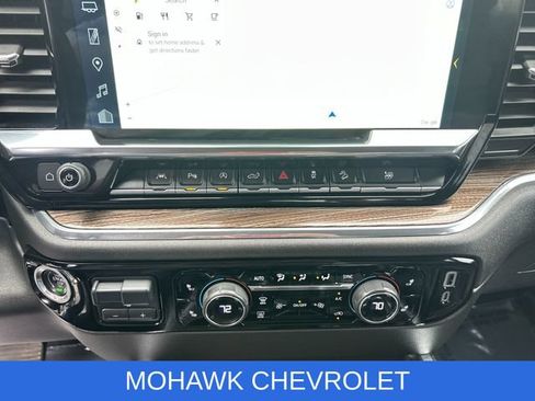 Certified 2024 Chevrolet Silverado 1500 RST w/ Convenience Package II AWD/4WD image 18